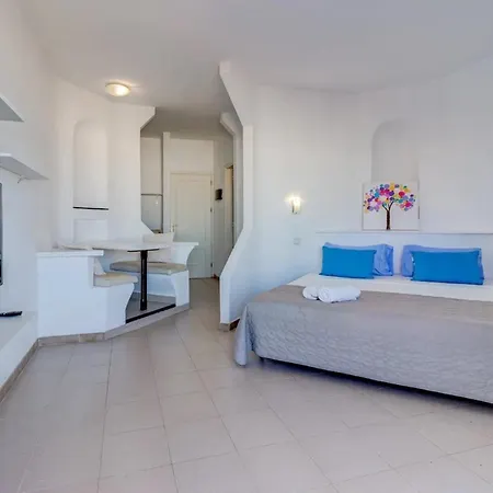 Bonito Estudio Playa Paraiso Daire