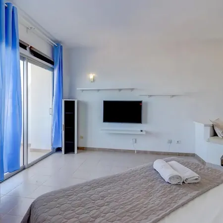 Bonito Estudio Playa Paraiso Daire